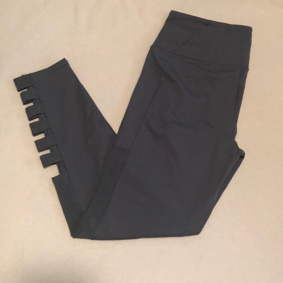 Victoria's Secret Pants - Victoria’s Secret Sport Knockout Tight